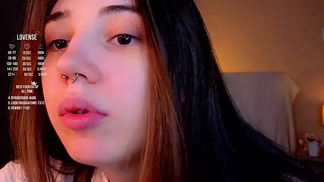 GillianDowdey online show from October 15, 2:32 am