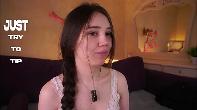 GillianDowdey online show from March 24, 3:17 am