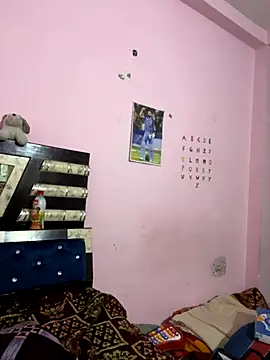 Arnav172030 online show from October 3, 3:35 pm