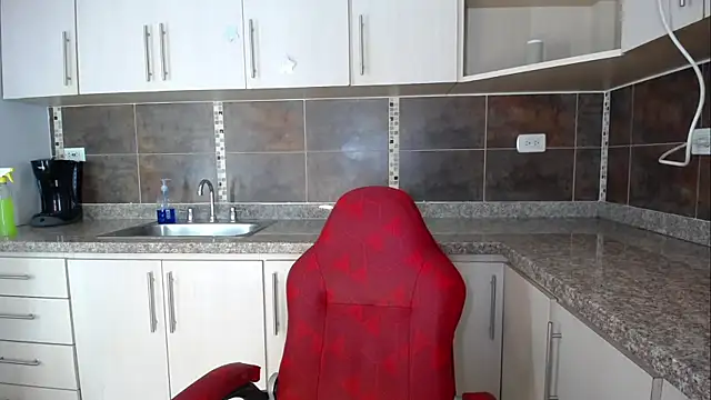 anna alvarez online show from March 25, 12:15 pm