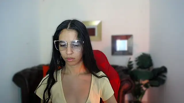 anna alvarez online show from September 26, 12:01 pm