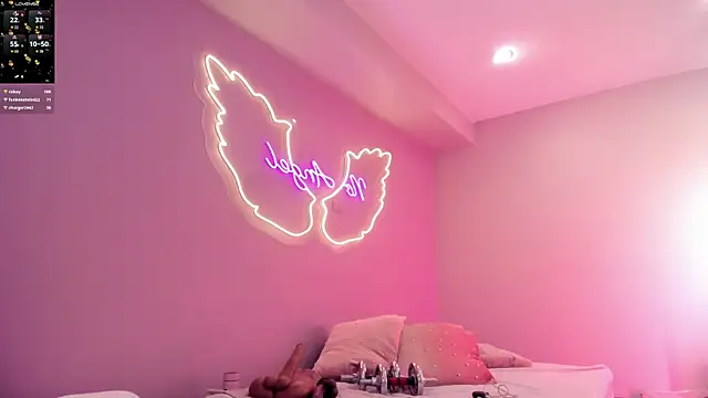 Snapshot of Ninna_monroe_ chatting on November 27, 4:29 pm Ninna monroe online show from November 27, 4:29 pm