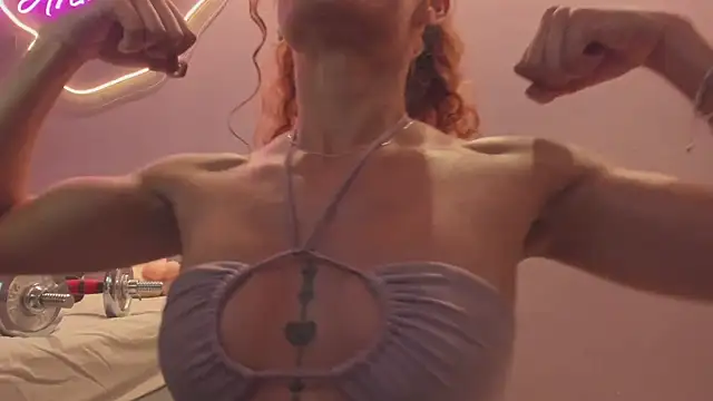 Ninna monroe  online show from February 17, 7:33 pm