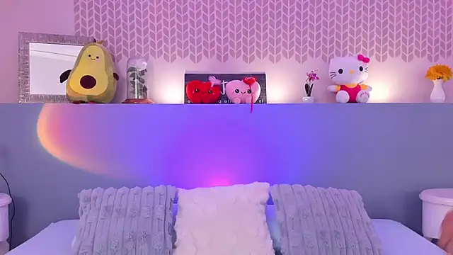 CheryelFox online show from May 8, 9:07 pm