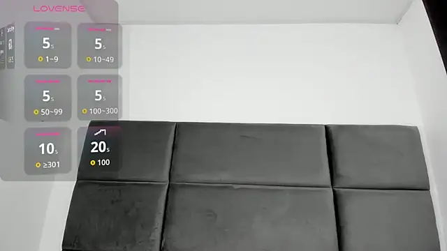 Lizz Luna online show from September 25, 2:12 pm