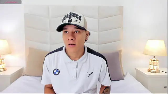 Snapshot of Buda_and_Cataleya_ chatting on March 14, 2:08 pm Buda and Cataleya online show from March 14, 2:08 pm