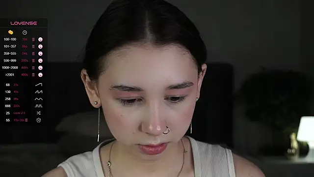 AislyEmbury online show from March 14, 7:34 pm