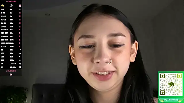 AislyEmbury online show from November 14, 4:49 am