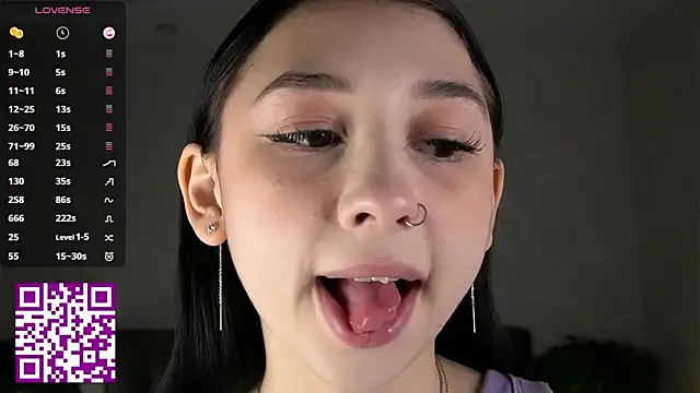 AislyEmbury online show from November 2, 3:00 am