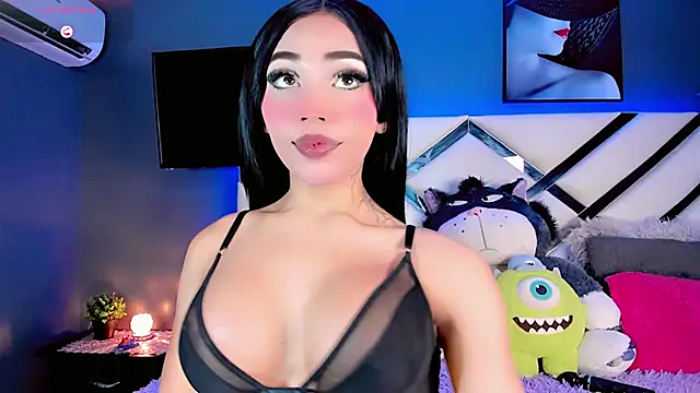 Snapshot of Valery_Sophiia chatting on October 28, 11:25 pm Valery Sophiia online show from October 28, 11:25 pm