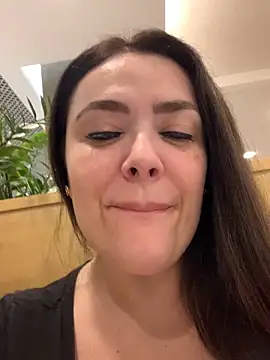 Snapshot of Sophie_Eaton chatting on September 15, 7:14 pm Sophie Eaton online show from September 15, 7:14 pm