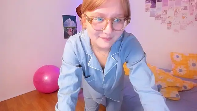 leazy peazy online show from September 22, 8:04 pm