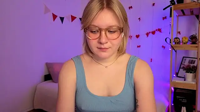 leazy peazy online show from March 15, 6:53 am