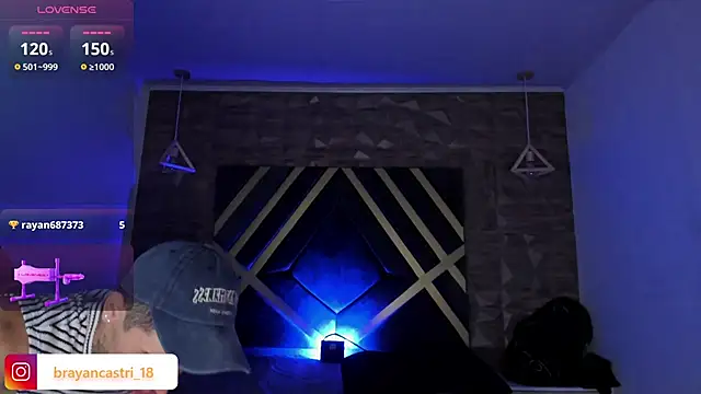 Ian Castillo  online show from April 7, 11:45 am