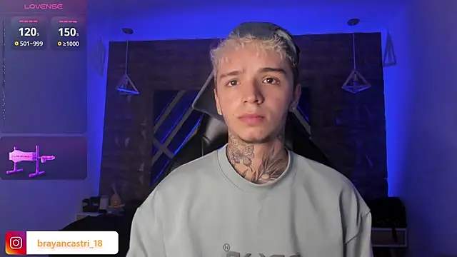 Ian Castillo  online show from March 5, 11:29 am