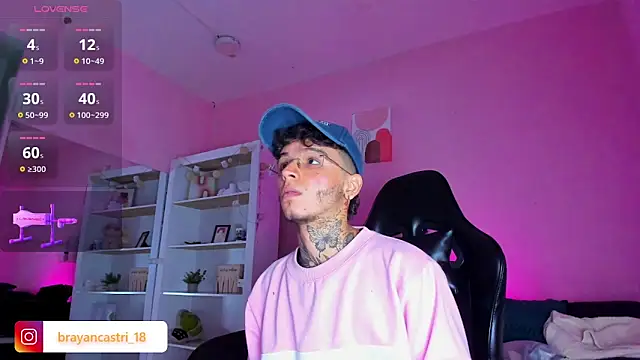 Ian Castillo  online show from December 15, 11:27 am