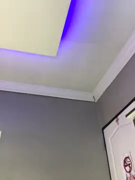 Snapshot of SZA_Doja chatting on December 4, 3:27 am SZA Doja online show from December 4, 3:27 am