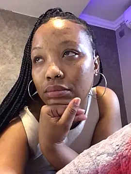 Snapshot of SZA_Doja chatting on November 13, 9:46 am SZA Doja online show from November 13, 9:46 am