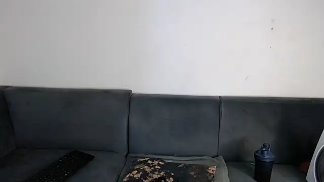 Snapshot of SZA_Doja chatting on February 23, 11:33 am SZA Doja online show from February 23, 11:33 am