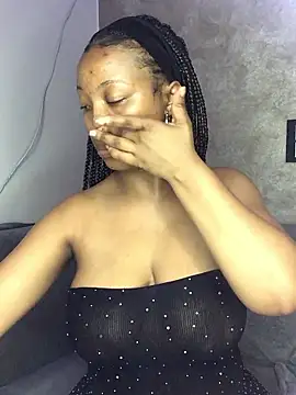 Snapshot of SZA_Doja chatting on October 11, 2:51 pm SZA Doja online show from October 11, 2:51 pm