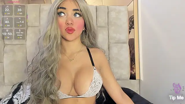 Oliviaa Evans online show from March 23, 7:36 pm