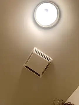 Tonybaloney1972 online show from December 4, 11:37 pm