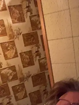 Tonybaloney1972 online show from November 30, 12:33 am