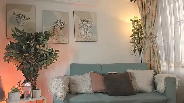 aisha bx online show from February 20, 1:57 pm