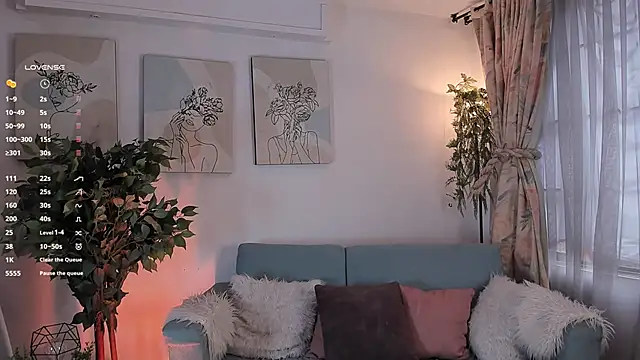 aisha bx online show from February 19, 1:08 pm