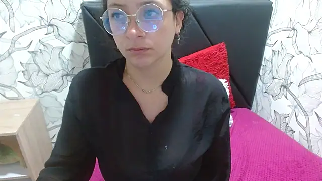 Snapshot of sarax_ximena chatting on January 25, 6:23 am sarax ximena online show from January 25, 6:23 am