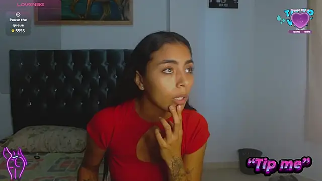 AntonellaAndNoah online show from December 5, 10:06 pm