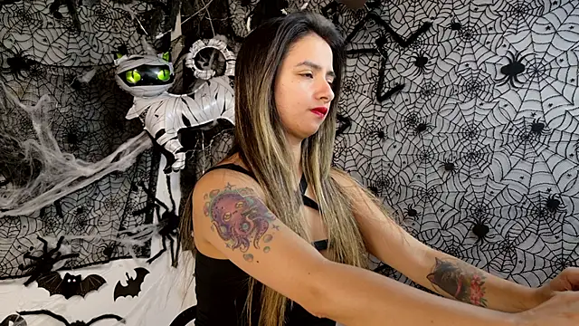 Snapshot of julietta___jackson chatting on October 17, 8:21 pm julietta jackson online show from October 17, 8:21 pm