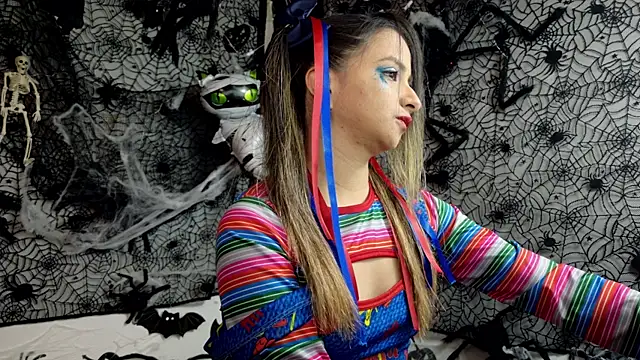 julietta   jackson online show from October 31, 6:37 pm