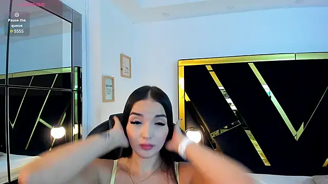 ninfomaria  online show from February 26, 10:26 pm