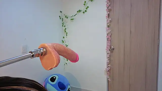 Snapshot of Mia_adams66 chatting on November 7, 11:41 pm Mia adams66 online show from November 7, 11:41 pm