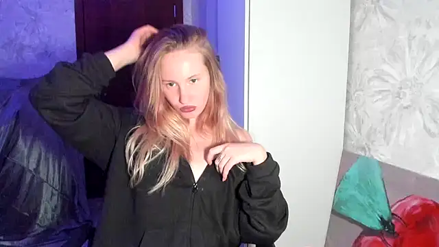 Snapshot of saint_cat25 chatting on September 29, 5:18 pm saint cat25 online show from September 29, 5:18 pm