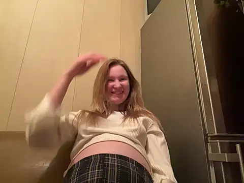 Snapshot of saint_cat25 chatting on February 14, 6:29 pm saint cat25 online show from February 14, 6:29 pm