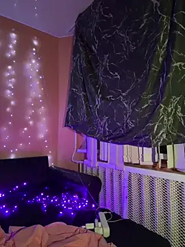 Snapshot of saint_cat25 chatting on March 21, 11:45 pm saint cat25 online show from March 21, 11:45 pm