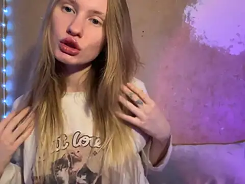 saint cat25 online show from February 12, 9:47 pm