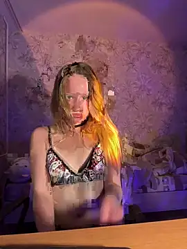 Snapshot of saint_cat25 chatting on October 28, 5:34 pm saint cat25 online show from October 28, 5:34 pm