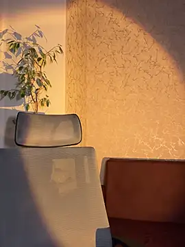 saint cat25 online show from March 2, 9:44 pm