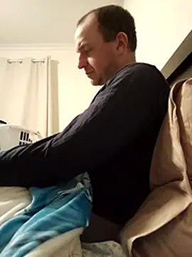 joshuagpratt online show from November 5, 10:40 am