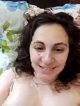 ShelaDiass online show from February 12, 4:56 am