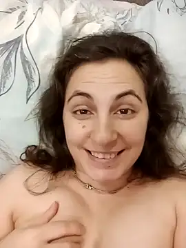 ShelaDiass online show from December 19, 4:09 pm