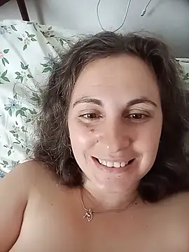 ShelaDiass online show from June 12, 4:54 am
