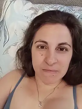 ShelaDiass online show from May 23, 6:01 am
