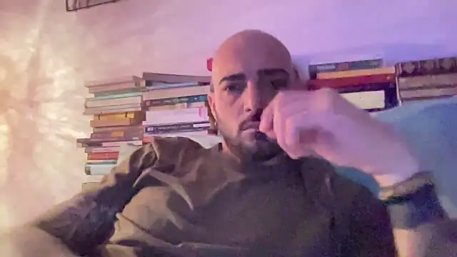 alessandromori91 online show from April 10, 9:44 pm