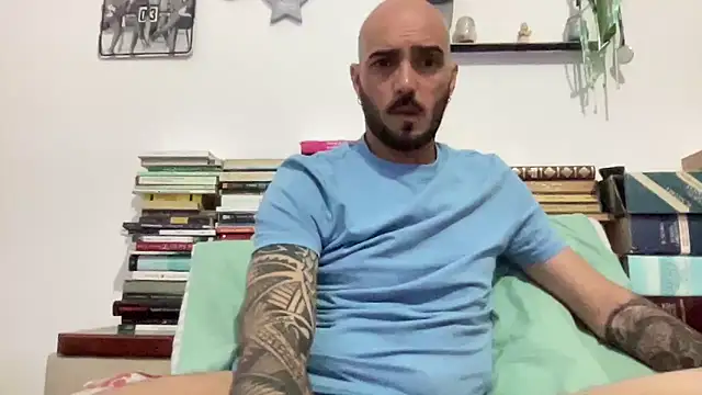 alessandromori91 online show from April 27, 8:29 pm