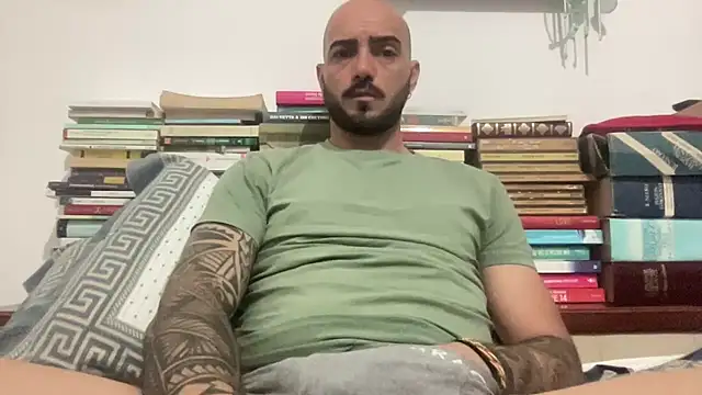 alessandromori91 online show from May 15, 10:19 pm