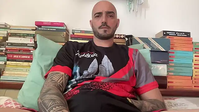 alessandromori91 online show from April 20, 3:35 pm